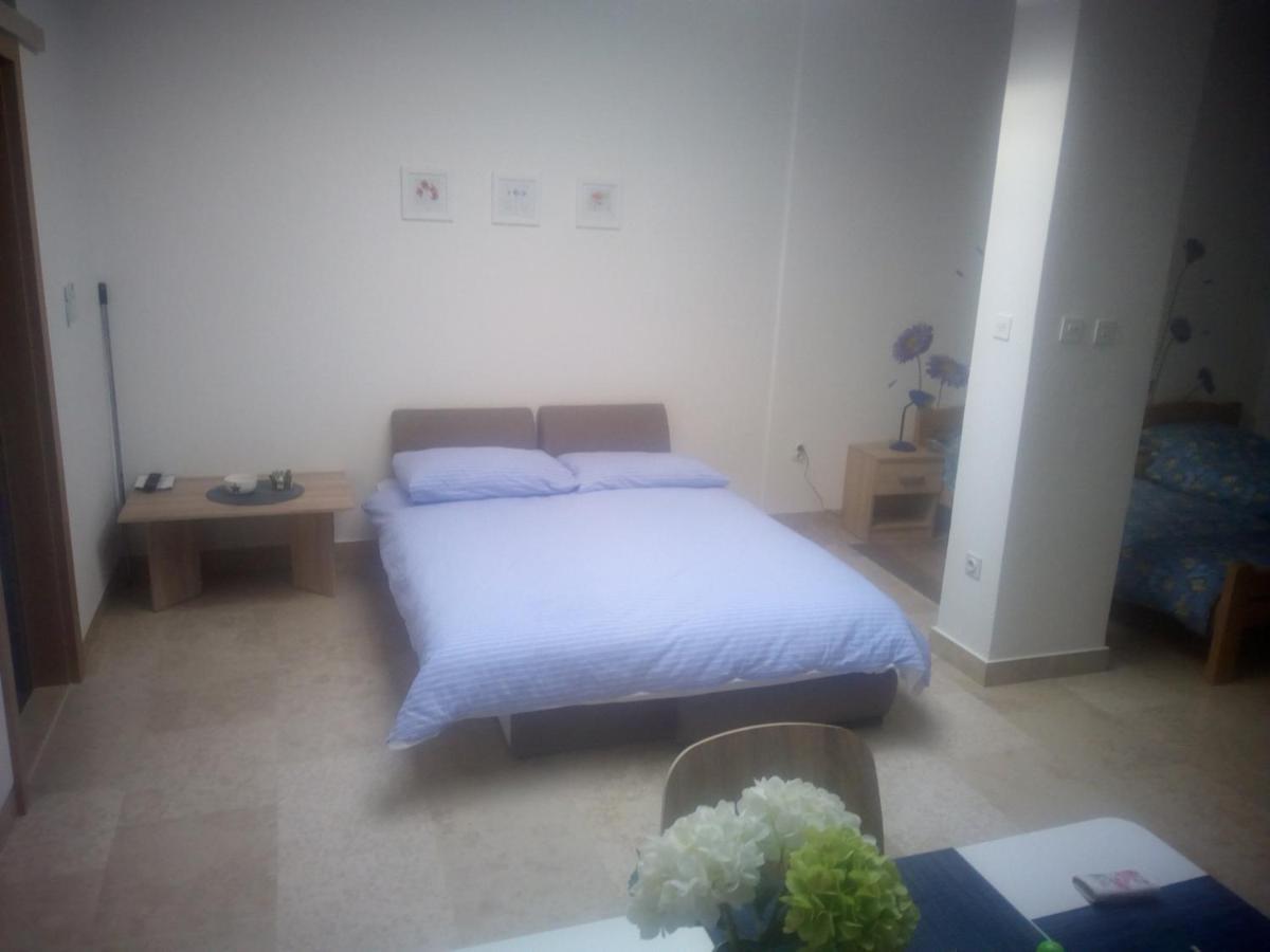 Apartman Ivana Pula Extérieur photo